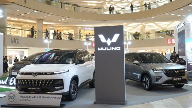 Pameran Wuling di Surabaya