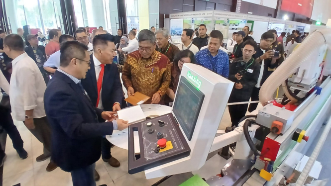Pameran Indowood Expo 2025 di Surabaya