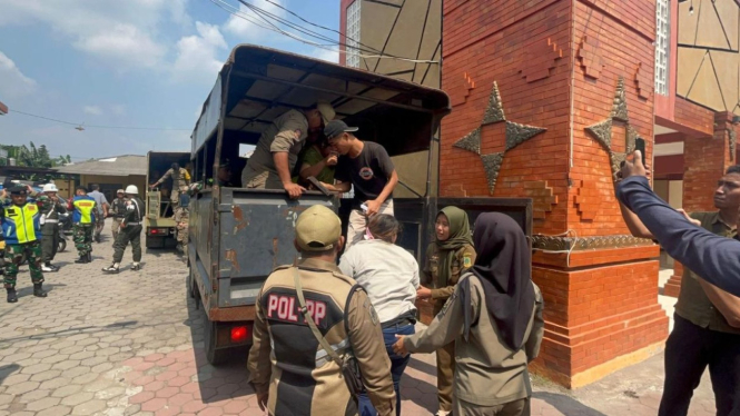 Razia Kos dan Penginapan di Kota Mojokerto.