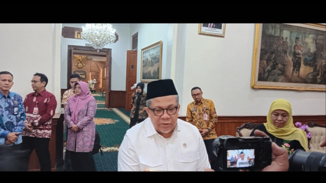 Fahri Hamzah di Gedung Negara Grahadi, Surabaya