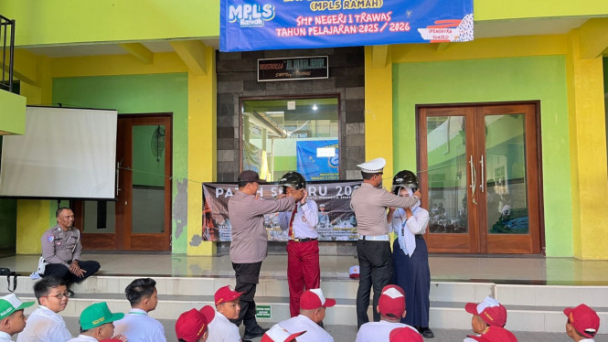 Edukasi Keselamatan Berkendara di Mojokerto