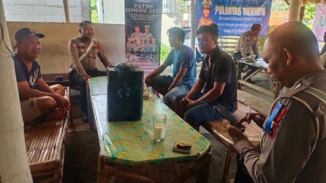 Satlantas Polres Mojokerto dalam Program Polantas Menyapa