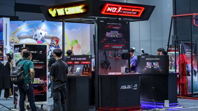 Booth ASUS ROG di HoYo FEST 2025
