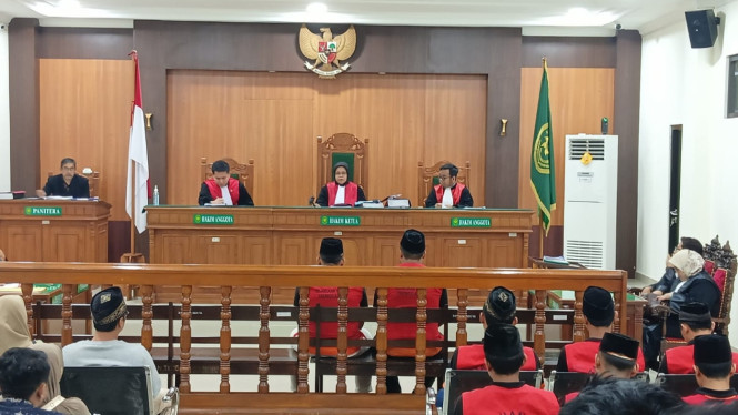 Suasana sidang kerusuhan oknum pencak silat di Polsek Watulimo