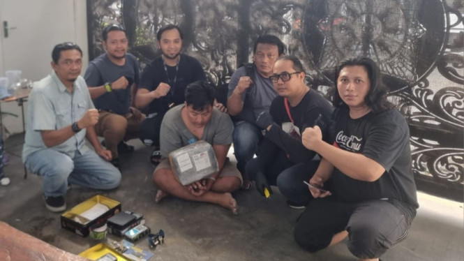 Taufan Meirizki usai diamankan tim BNNP Jawa Timur di Mojokerto