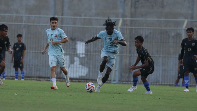 Uji Coba Madura United Vs Perseba Bangkalan