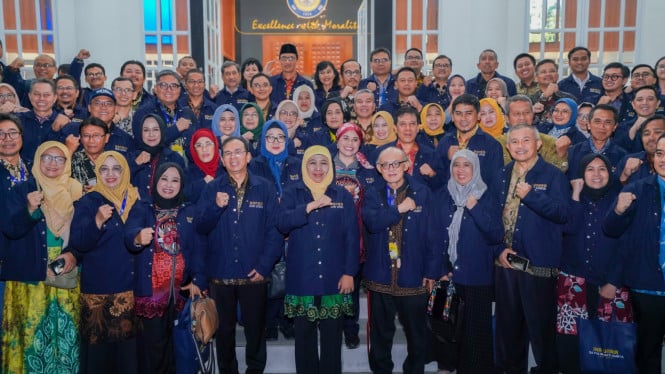 MUNAS XI IKA UNAIR 2025