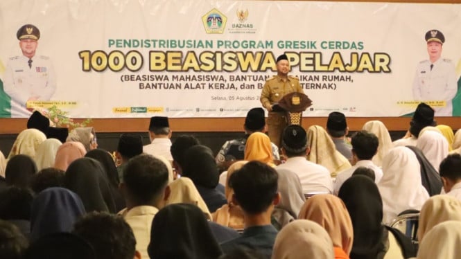Baznas Gresik salurkan 1000 beasiswa pelajar