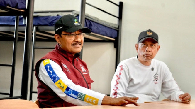 Mensos Saifullah Yusuf Meninjau SRMA 37 Gresik