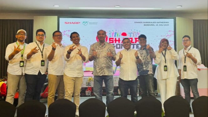 Direksi Indodana Paylater dan Sharp Indonesia
