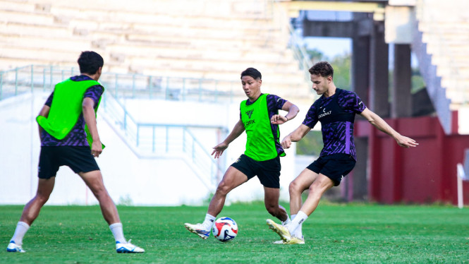 Latihan Persik Jelang Lawan Madura United