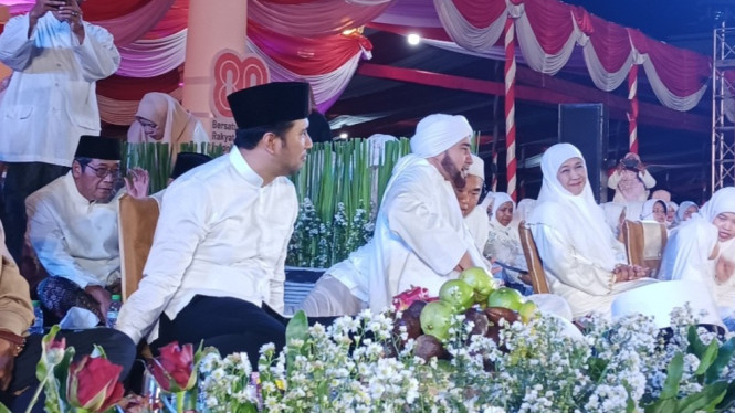 Khofifah dan Habib Syech