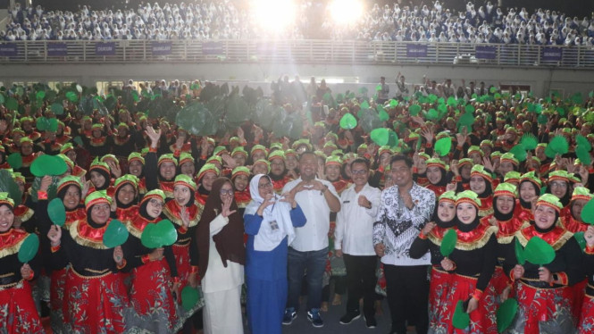 Bupati Gresik Fandi Akhmad Yani di acara HUT IGTKI-PGRI.