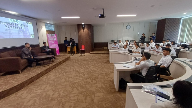 Pelatihan Paralegal di Unair