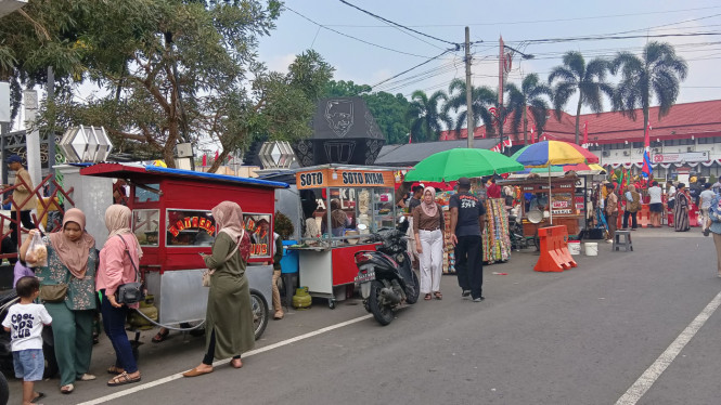Para Pedagang di Acara BEN Carnival 2025.