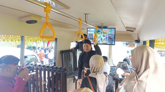 Launching Antraktif Tour.