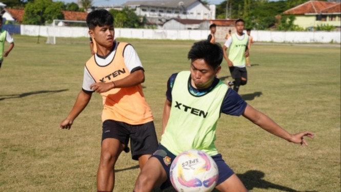 Proses seleksi Madura United KU 16 dan 20.