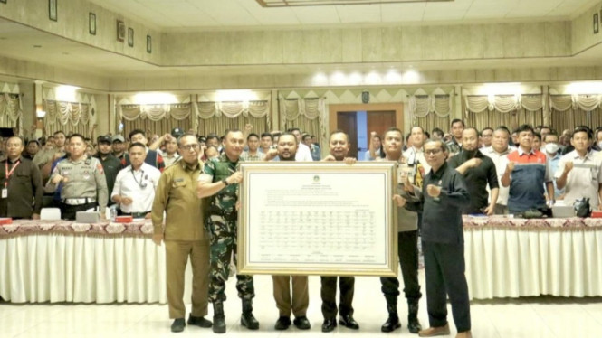 Deklarasi patuh jam operasional angkutan barang di Gresik