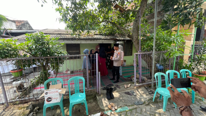 Suasana rumah TAS korban mutilasi di Lamongan.