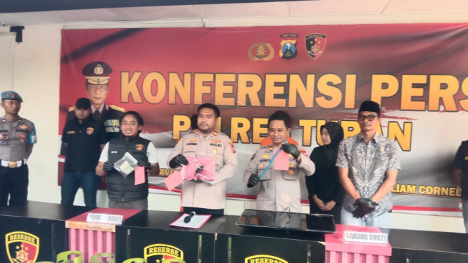 Jumpa Pers Komplotan Maling di Tuban.
