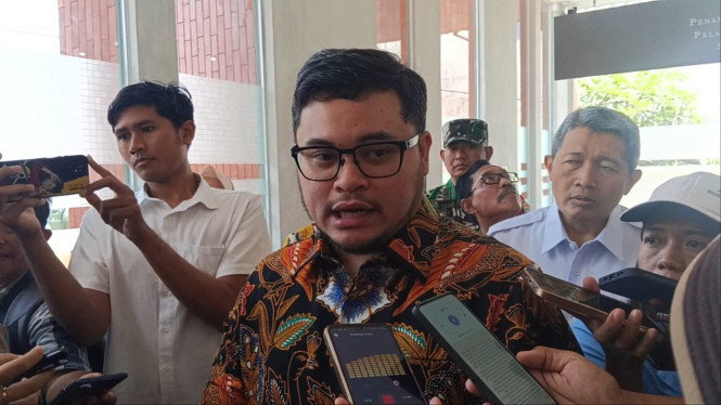 Bupati Kediri Hanindhito Himawan Pramana.