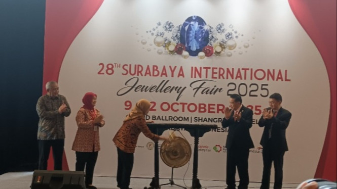 Pembukaan Surabaya International Jewellery Fair 2025.