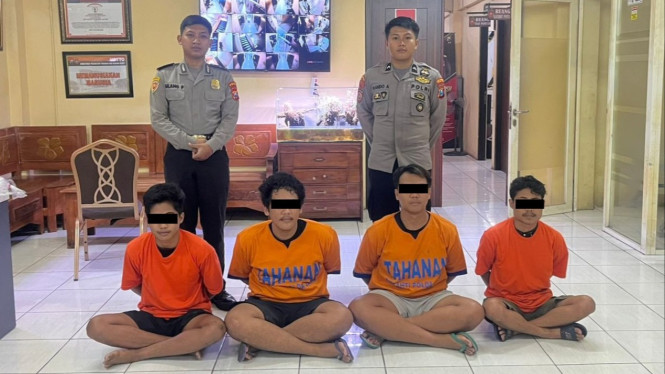 Empat pelaku pengeroyokan