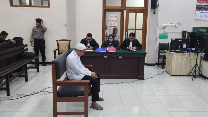 Terdakwa percobaan pembunuhan berencana di PN Mojokerto.