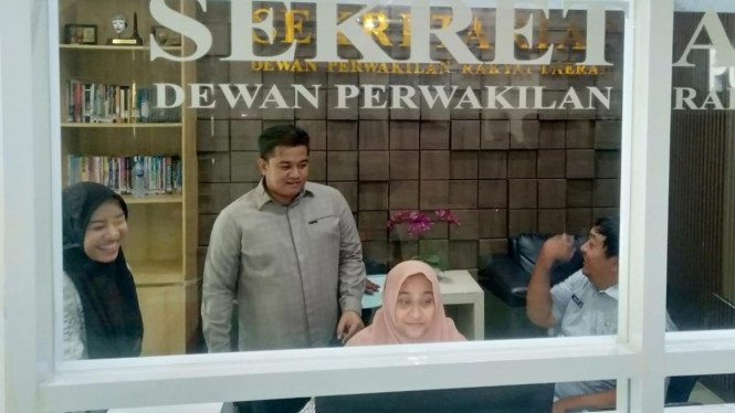 Syahrul Munir Tinjau Bilik e-Asmara.