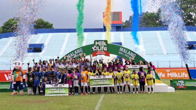 Milk Life Soccer Challenge di Stadion Gajayana Kota Malang.