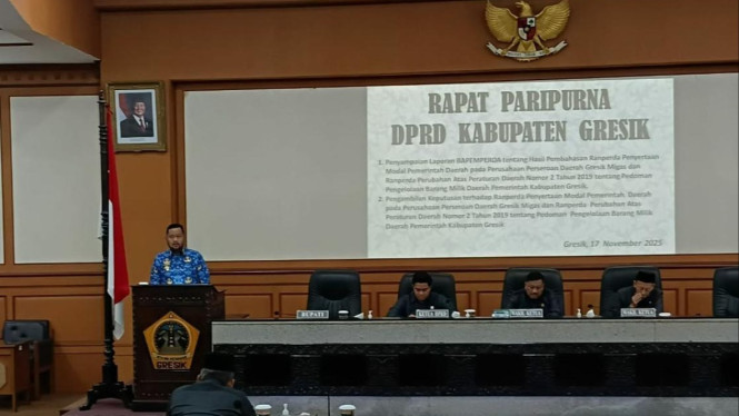 Rapat Paripurna DPRD Gresik.