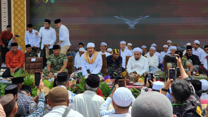 Doa bersama pembangunan Bandara KH As'ad Syamsul Arifin di Situbondo.