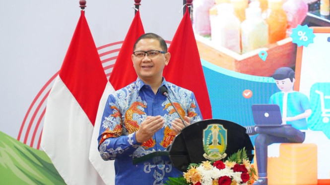 Kepala Dinas Pendidikan Jawa Timur Aries Agung Paewai