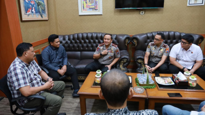 Kunjungan Kapolres ke DPRD Gresik