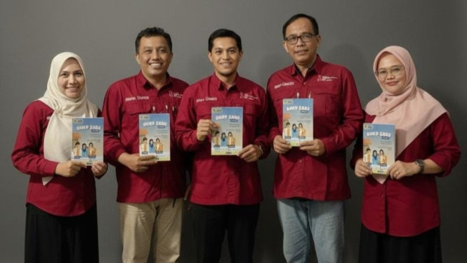 Beberapa praktisi berkolaborasi menulis buku edukasi HIV AIDS