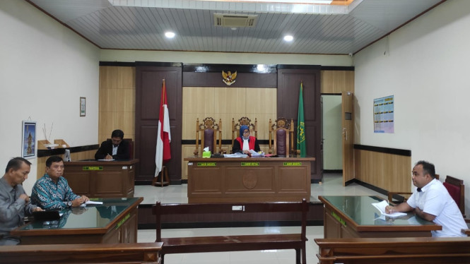 Sidang praperadilan diajukan kasus aplikasi matel di PN Gresik.