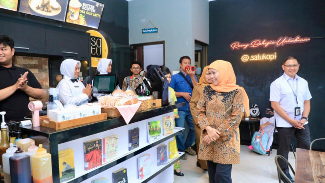 Gubernur Khofifah kunjungi SMKN 1 Buduran