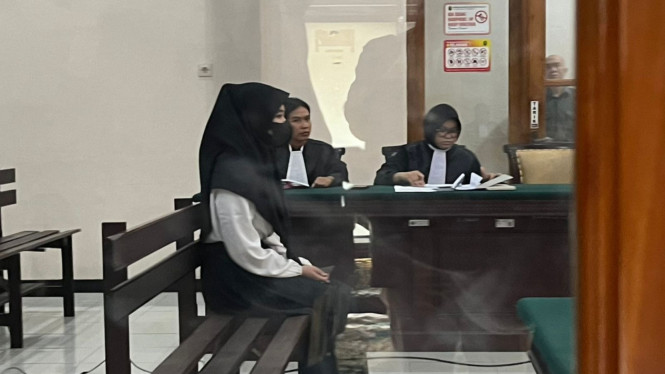 Rahma Aulia di Persidangan.