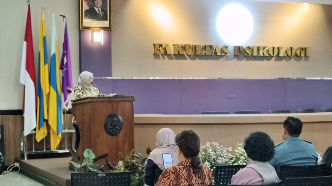 Dekan Fakultas Psikologi Unair, Dewi Retno.