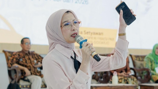 Anggota DPR RI Arzeti Bilbina