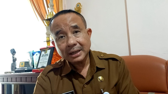 Plt Kadis Pendidikan Tulungagung Sukowinarno.