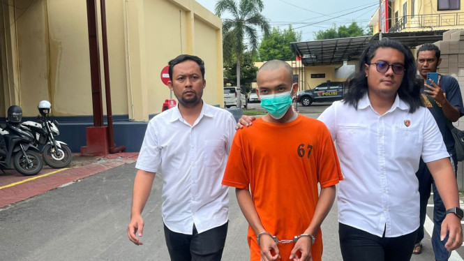 Pelaku perampokan.