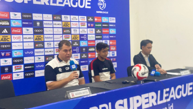 Jumpa Pers Madura United.