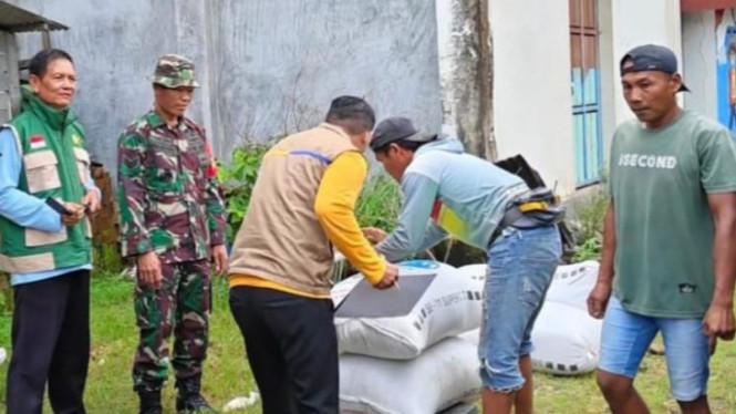 Penyerapan gabah petani dari Tim Jemput Pangan Bulog Tulungagung.
