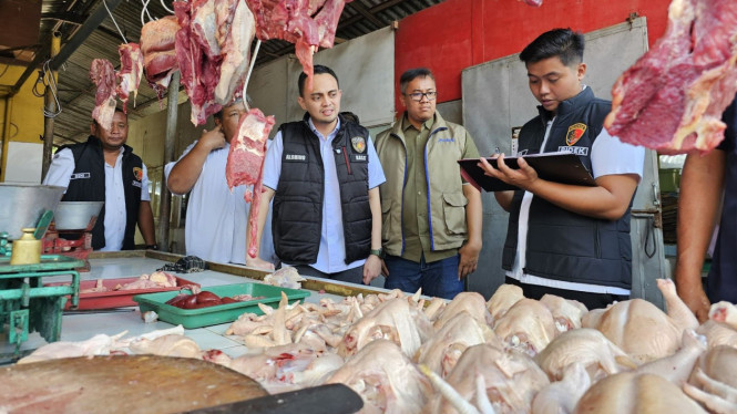 Sidak Pasar Satgas Pangan Polres Mojokerto