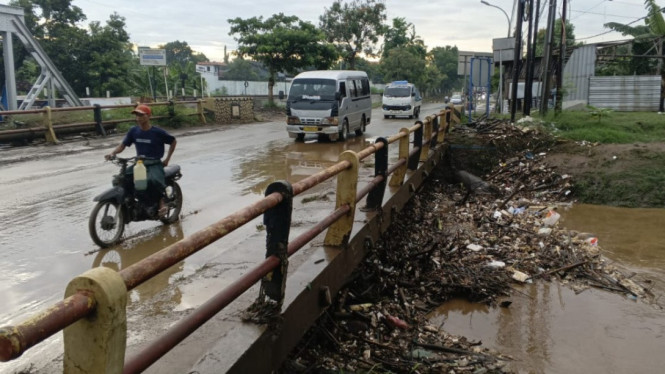 Jembatan Buk Wedi Pasuruan