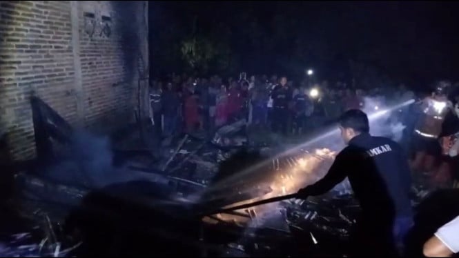 Kondisi Rumah Kebakaran di Mojokerto.