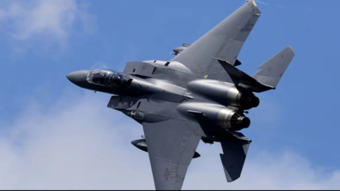 Pesawat Jet Tempur F-15 AS