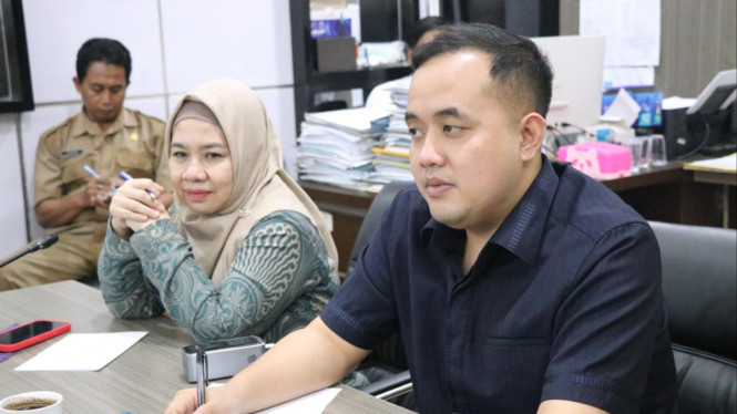 Hearing Komisi I DPRD Gresik dengan Berbagai Pihak Terkait Kasus SK PNS Palsu.