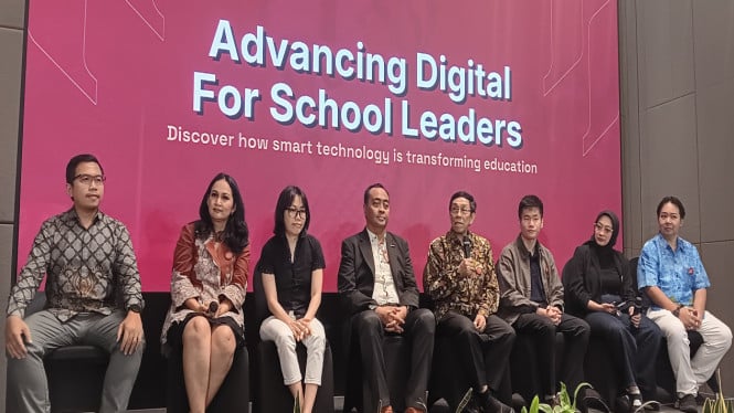Digital Update bersama ratusan perwakilan sekolah.
